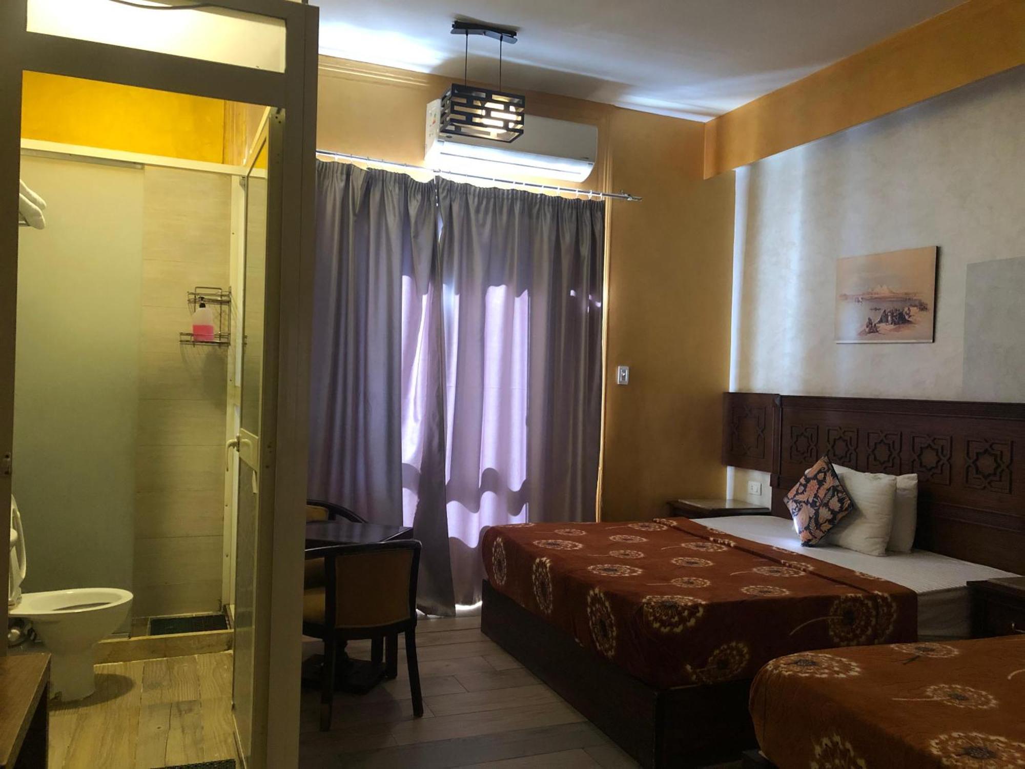 The Location 3* Cairo